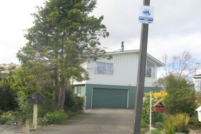 Photo of property in 12 Panorama Grove, Harbour View, Lower Hutt, 5010