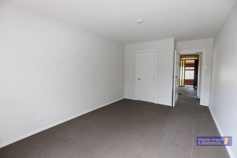 Photo of property in 18 Broadbent Street, Riccarton, Christchurch, 8041
