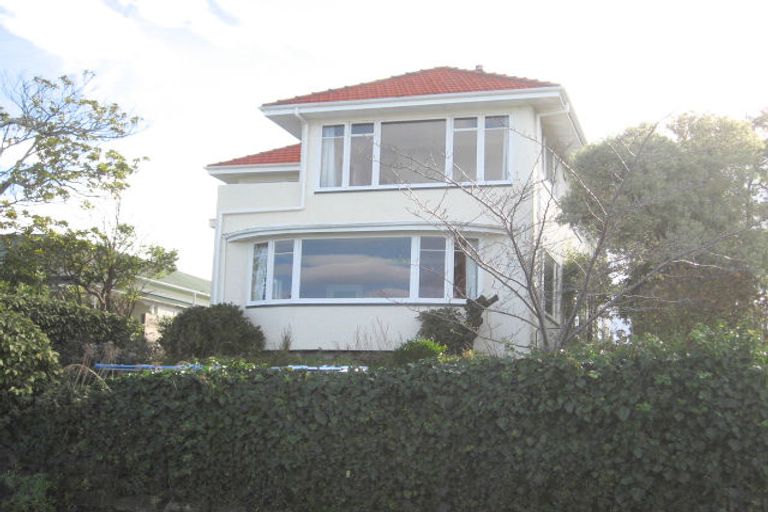 Photo of property in 9 Cobden Road, Bluff Hill, Napier, 4110