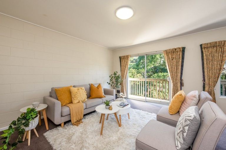 Photo of property in 35 Delhi Crescent, Khandallah, Wellington, 6035