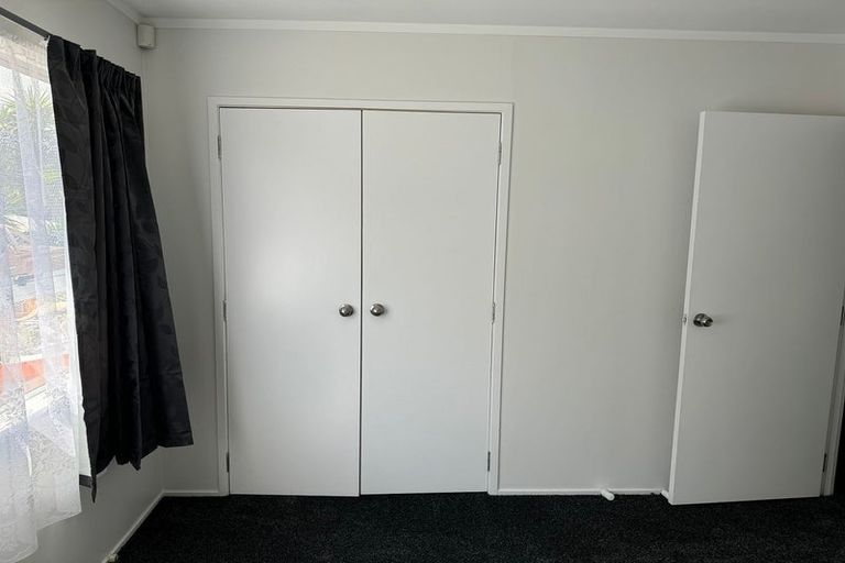 Photo of property in 1/42 Moncrieff Avenue, Clendon Park, Auckland, 2103