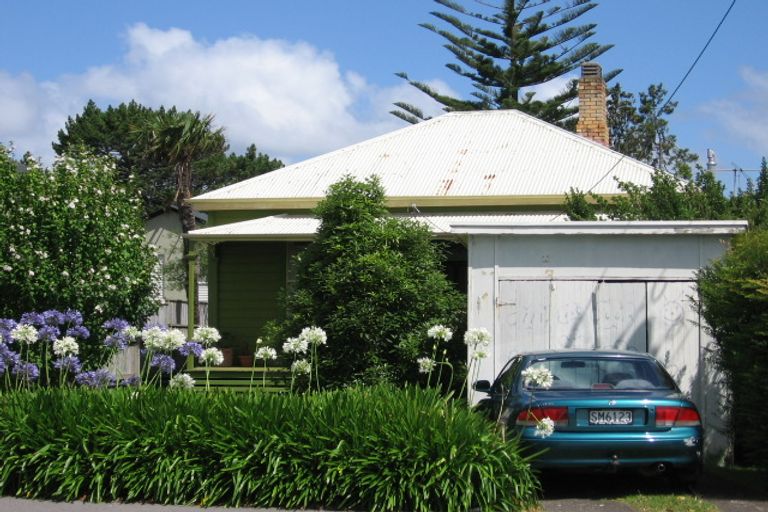 Photo of property in 62 Wingate Street, Avondale, Auckland, 0600