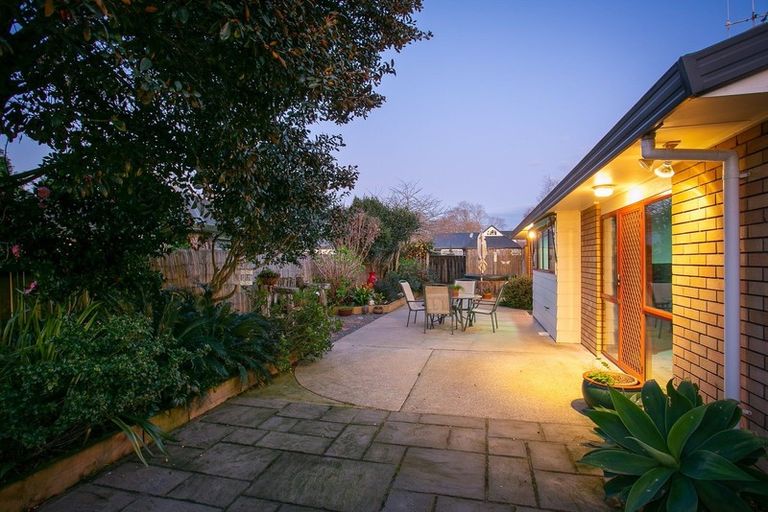 Photo of property in 103 Browning Street, Leamington, Cambridge, 3432