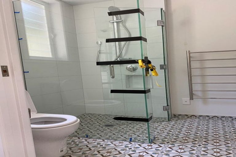 Photo of property in 120 Milton Road, Bluff Hill, Napier, 4110