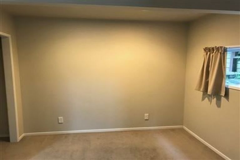 Photo of property in 1/95 Arran Road, Browns Bay, Auckland, 0630