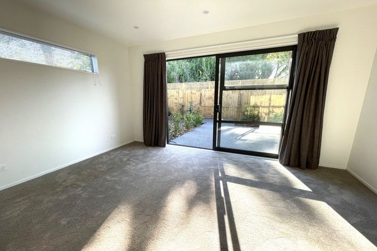 Photo of property in 1/165 Cranford Street, St Albans, Christchurch, 8014