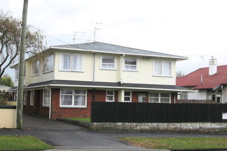 Photo of property in 5au4 Te Aroha Street, Hamilton East, Hamilton, 3216