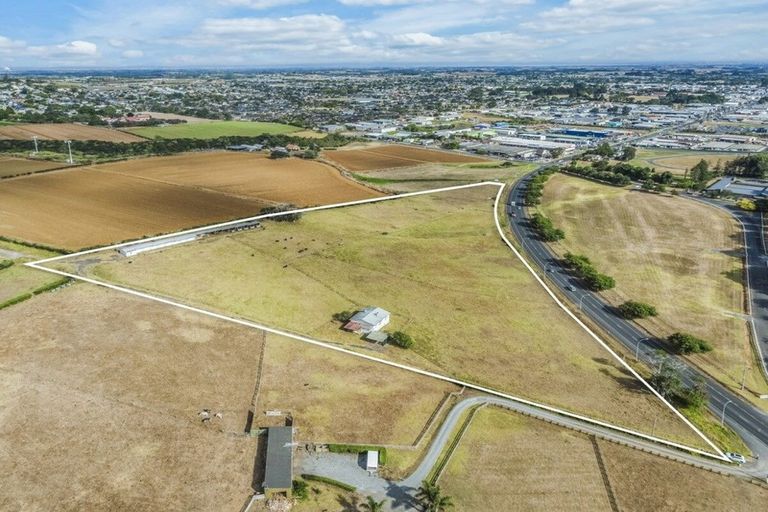 Photo of property in 301 Buckland Road, Pukekohe, 2677
