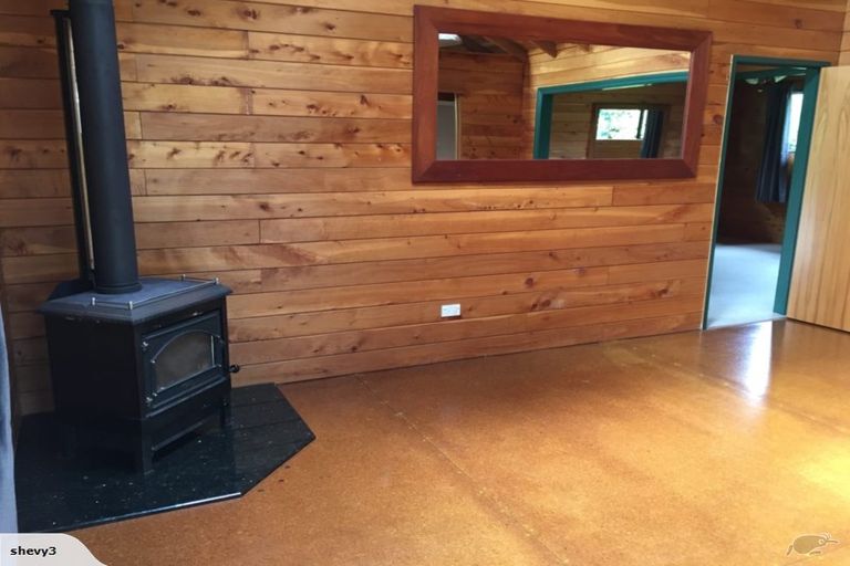 Photo of property in Rosewood Estate, 6 Whitcher Grove, Wainuiomata, 5373