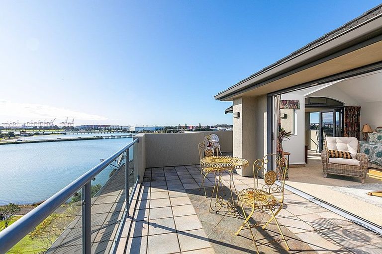 Photo of property in 98 Maxwells Road, Otumoetai, Tauranga, 3110