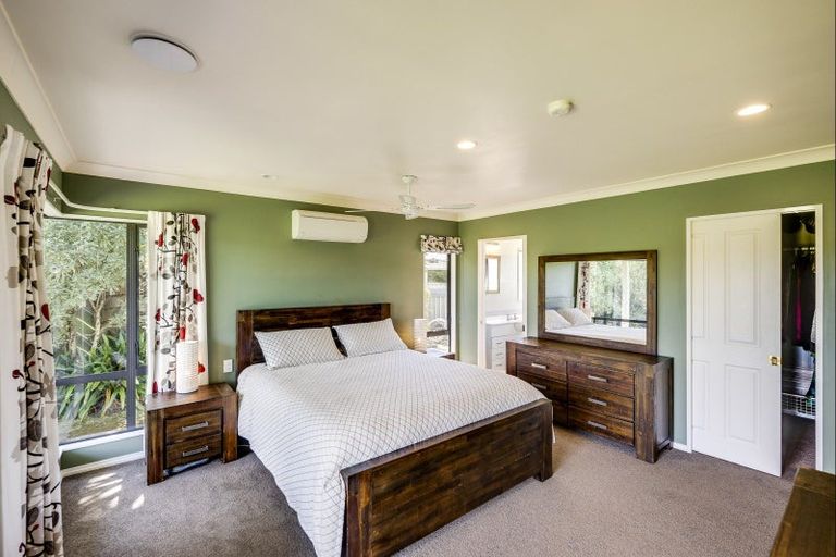 Photo of property in 527b Main North Road, Bay View, Napier, 4104