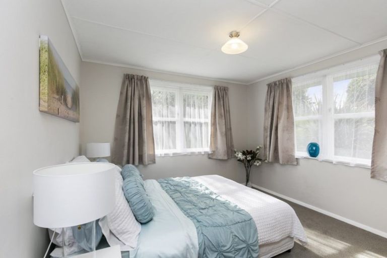 Photo of property in 20 Gear Terrace, Ranui, Porirua, 5024