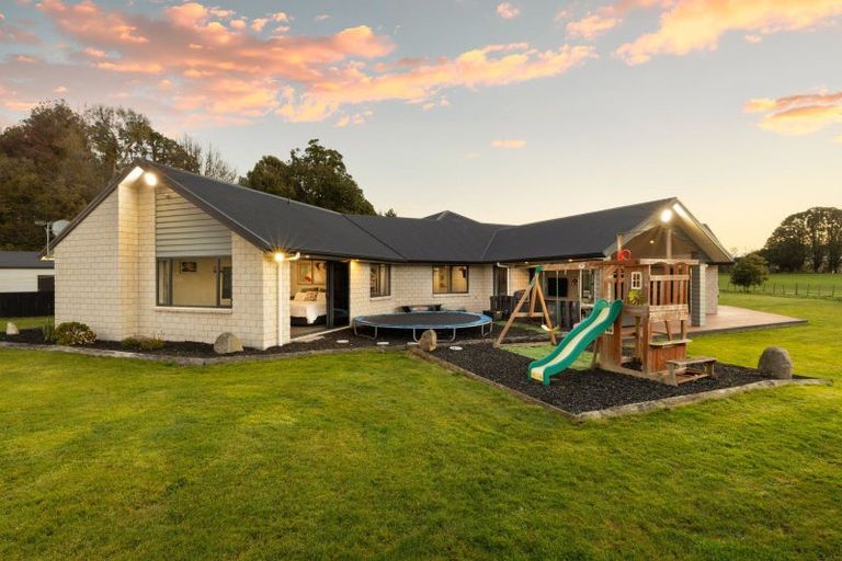 Photo of property in 2/2127 Arapuni Road, Pukeatua, 3880