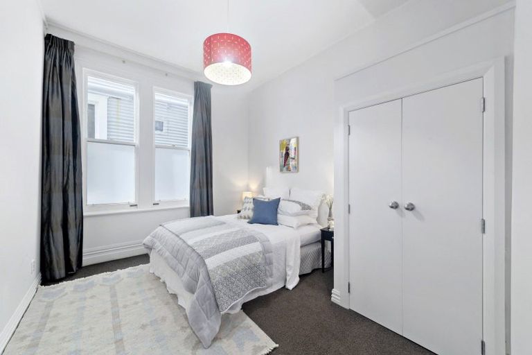 Photo of property in 142 Tinakori Road, Thorndon, Wellington, 6011