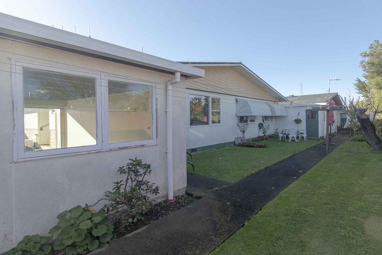 Photo of property in 7/90 Gloucester Street, Greenmeadows, Napier, 4112