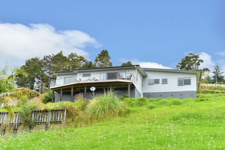 Photo of property in 11 Western View Heights, Horahora, Whangarei, 0110