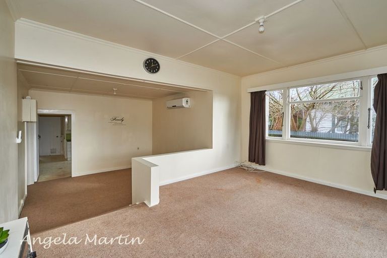 Photo of property in 34 Shamrock Street, Takaro, Palmerston North, 4412
