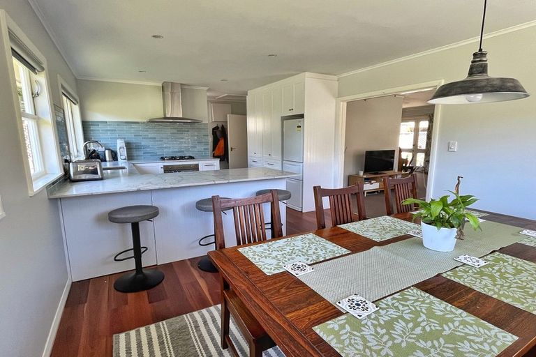 Photo of property in 17 Hewett Way, Ngaio, Wellington, 6035