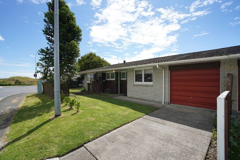 Photo of property in 3 Arawhata Road, Paraparaumu, 5032