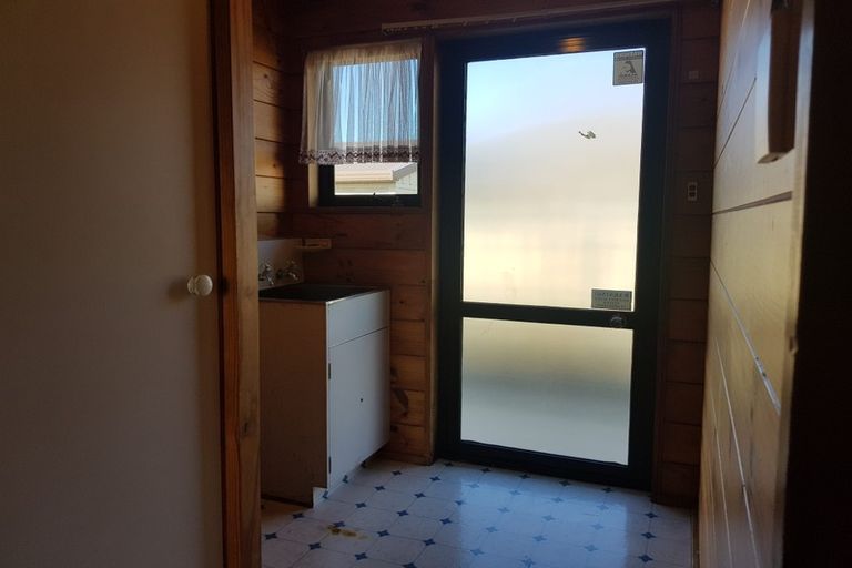 Photo of property in 17 Centennial Avenue, Riccarton, Christchurch, 8041