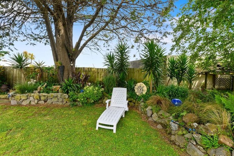 Photo of property in 4 Kahu Street, Utuhina, Rotorua, 3015