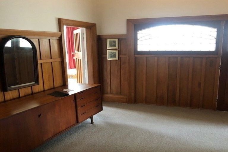 Photo of property in 11 Clissold Street, Merivale, Christchurch, 8014