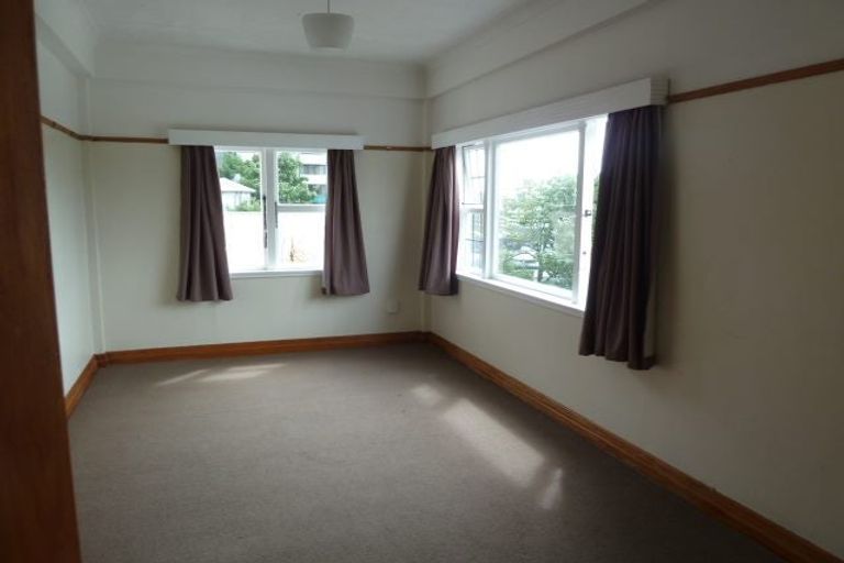 Photo of property in Elms Court Flats, 8/367 The Terrace, Te Aro, Wellington, 6011