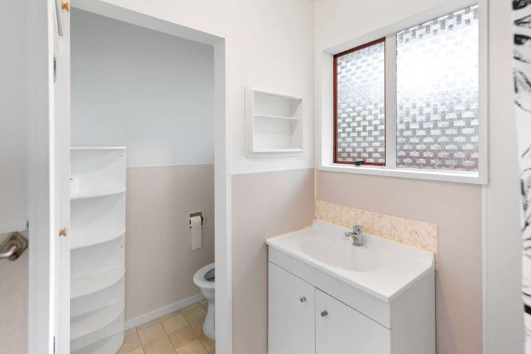 Photo of property in 77a Matai Street, Castlecliff, Whanganui, 4501