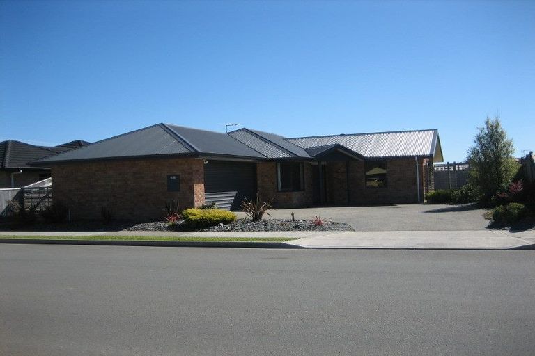 Photo of property in 3 Covent Drive, Stoke, Nelson, 7011