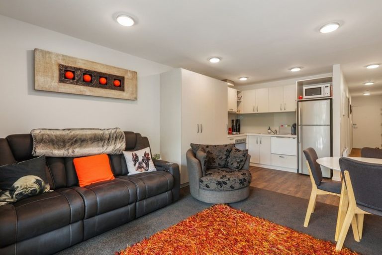 Photo of property in 104/118 Bealey Avenue, Christchurch Central, Christchurch, 8013