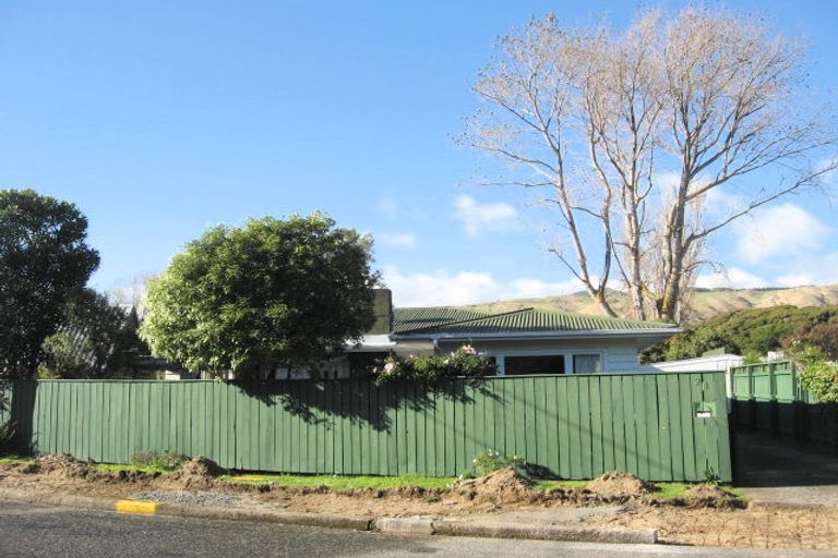 Photo of property in 21 Grange Park Avenue, Raumati South, Paraparaumu, 5032
