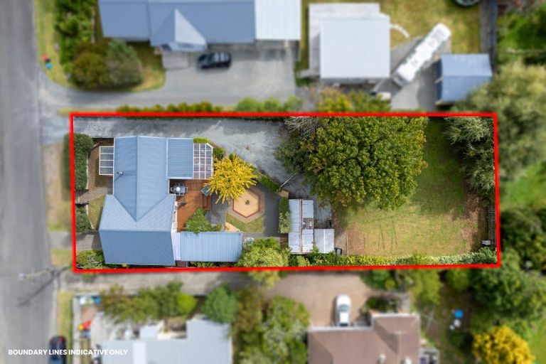 Photo of property in 15 Ruru Road, Otaihanga, Paraparaumu, 5036