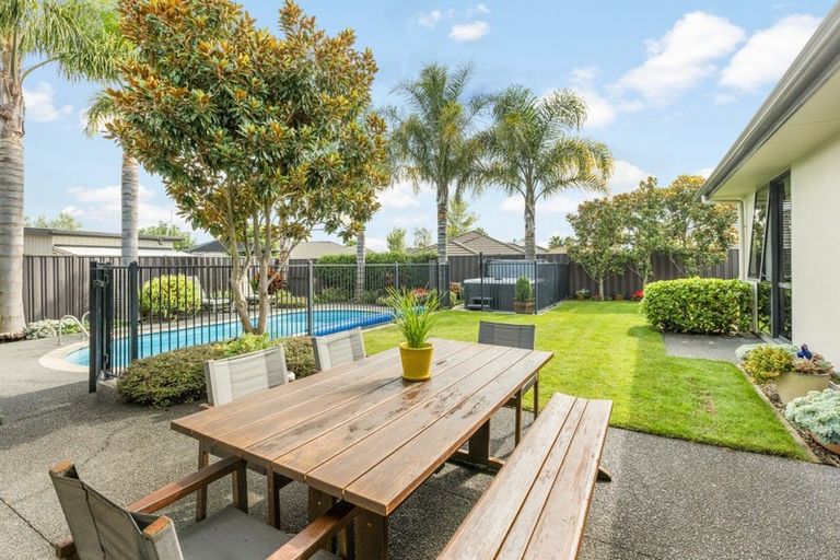 Photo of property in 7 Kirkpatrick Place, Havelock North, 4130