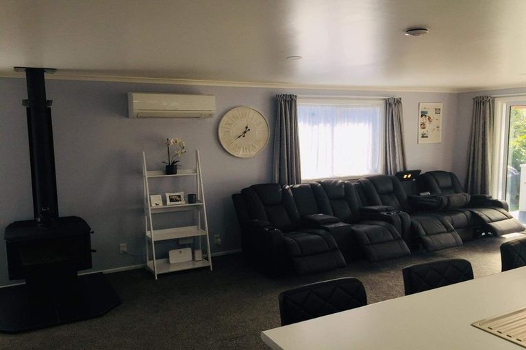 Photo of property in 62 North Terrace, Darfield, 7510