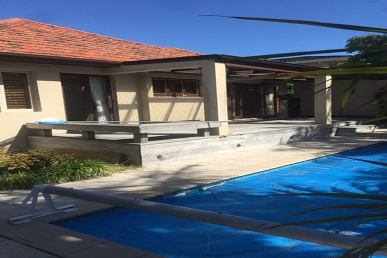 Photo of property in 2/2 Katui Street, Castor Bay, Auckland, 0620