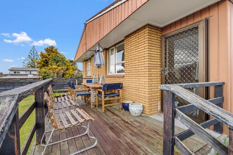 Photo of property in 2/1151 Bank Street, Te Awamutu, 3800