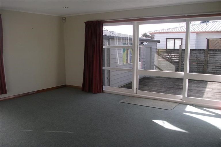 Photo of property in 38 Rawlings Street, Bader, Hamilton, 3206