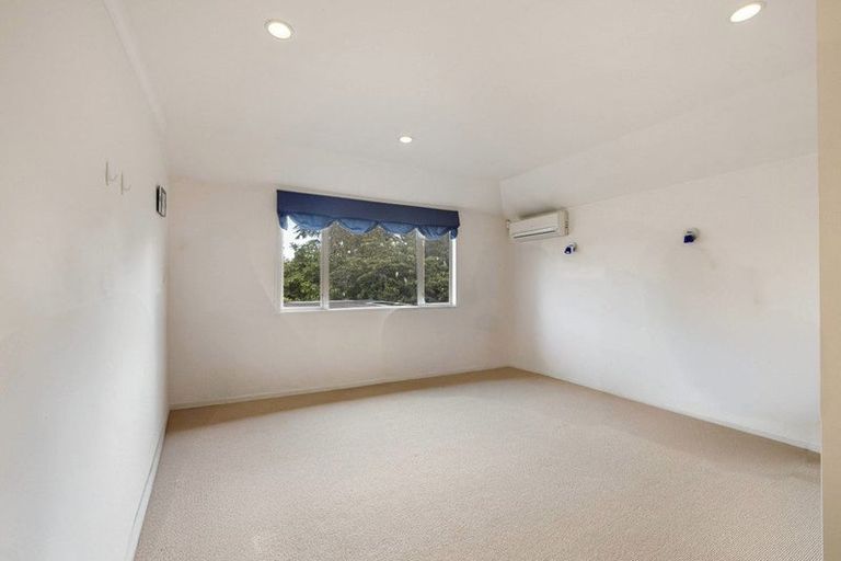 Photo of property in 133 Fendalton Road, Fendalton, Christchurch, 8052