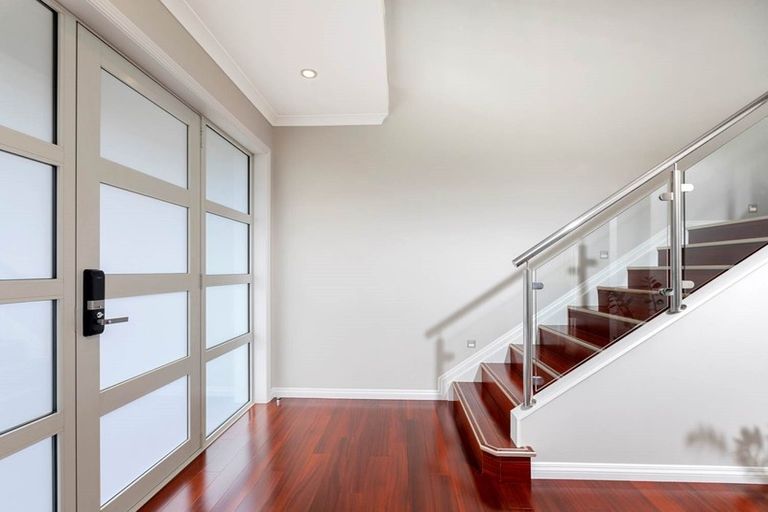 Photo of property in 37a Dominion Street, Takapuna, Auckland, 0622