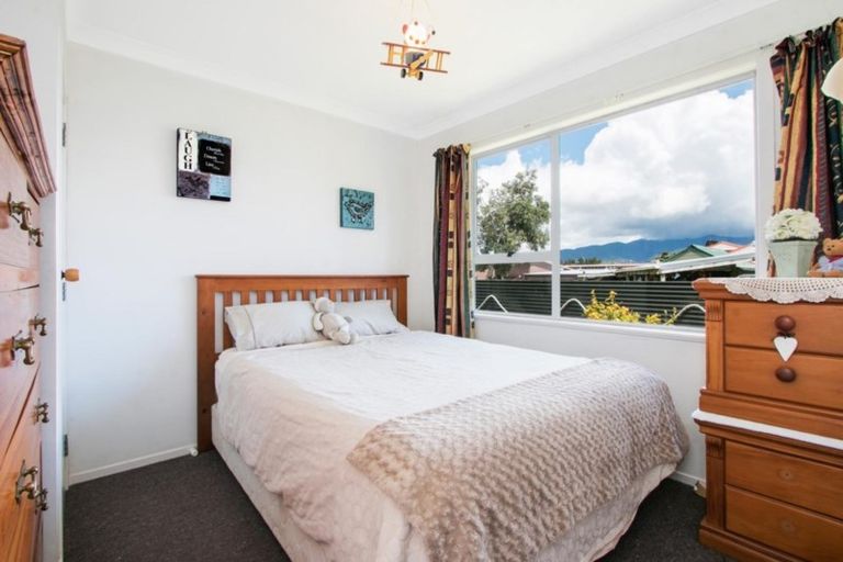 Photo of property in 69 Beach Road, Katikati, 3129