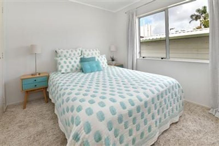 Photo of property in 55a Hatton Road, Orewa, 0931
