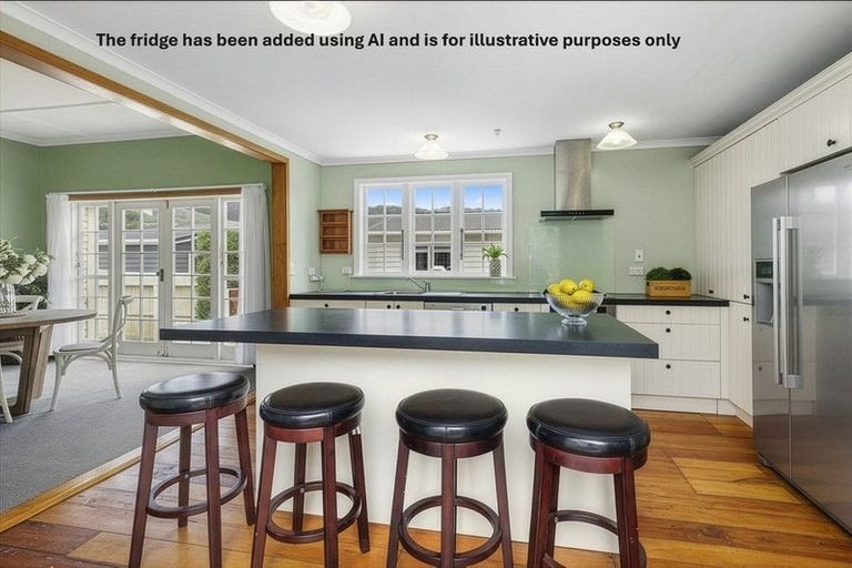 Photo of property in 43a Collins Avenue, Tawa, Wellington, 5028