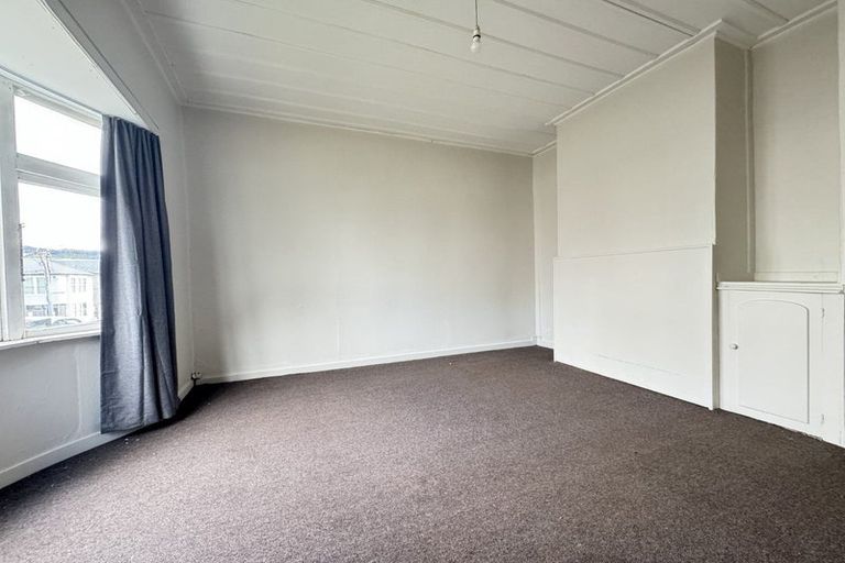 Photo of property in 89 Pirie Street, Mount Victoria, Wellington, 6011