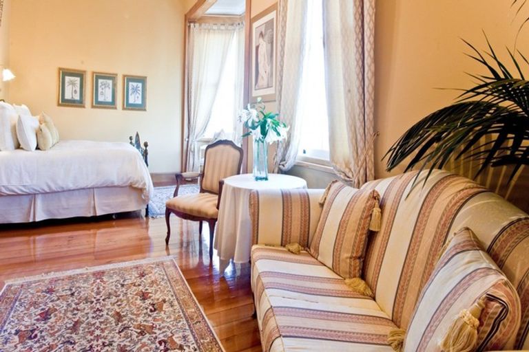 Photo of property in Mchardy Homestead, 11 Bracken Street, Hospital Hill, Napier, 4110