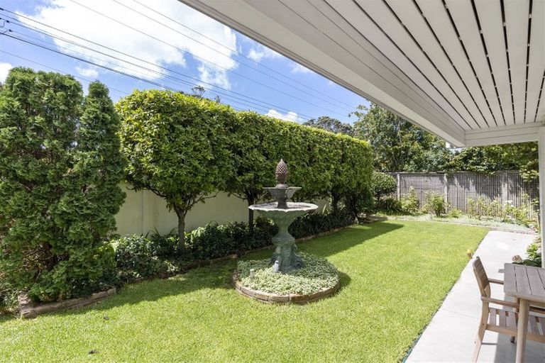 Photo of property in 1 Seacliffe Avenue, Belmont, Auckland, 0622