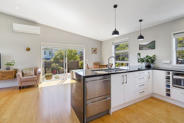 Photo of property in 35 Flotilla Place, Whitby, Porirua, 5024