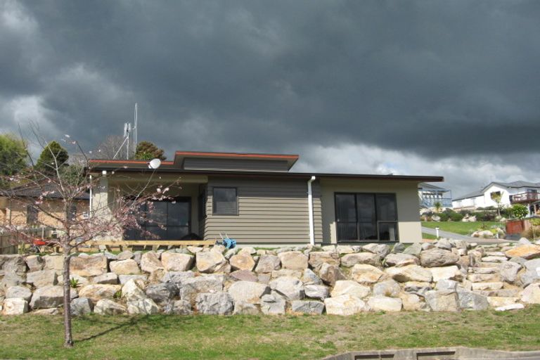 Photo of property in 1 Leven Close, Bethlehem, Tauranga, 3110