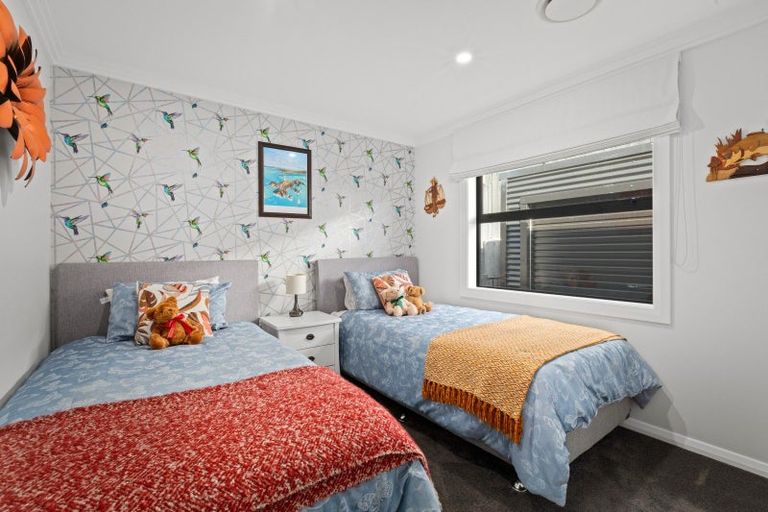 Photo of property in 30 Lakeside Terrace, Omokoroa, 3114