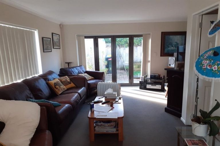 Photo of property in 51 Agapanthus Place, Flat Bush, Auckland, 2016