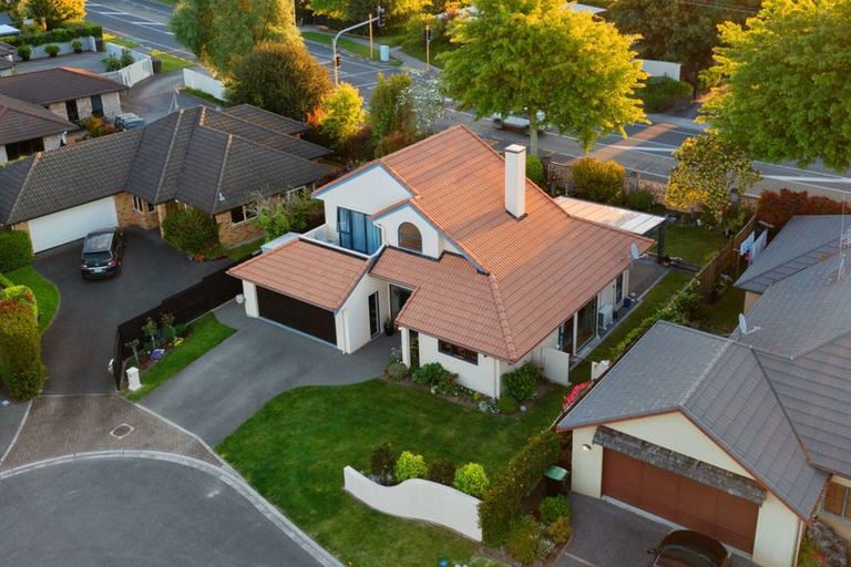 Photo of property in 12 Doneraille Place, Bethlehem, Tauranga, 3110